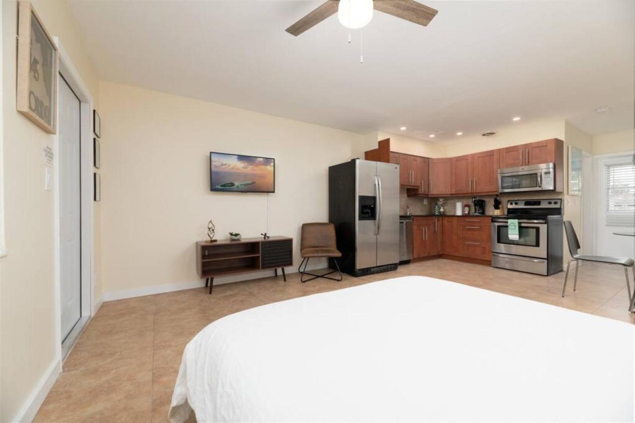 Just Off Wilton Drive Apt 7 劳德代尔堡 外观 照片